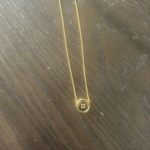 marc jacobs button necklace